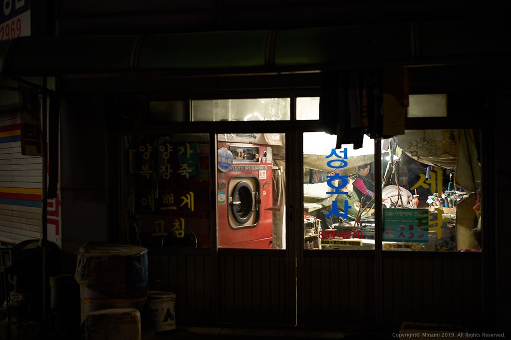 深夜のクリーニング屋